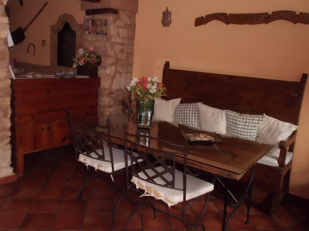 Alojamiento Rural Tres Palacios Моліна-де-Араґон Екстер'єр фото